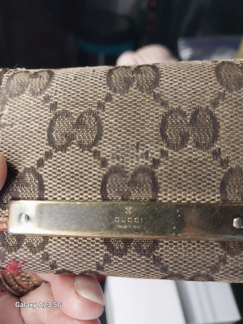 PROJECT: AS IS PARTS ONLY Gucci Beige and Brown GG Monogram Key Holder Gold Hdwe